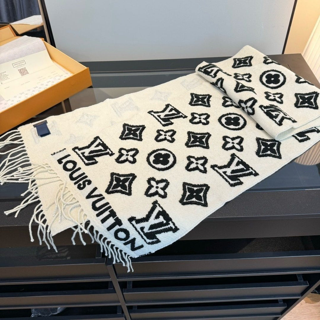 Louis Vuitton White and Black Graphic Scarf
